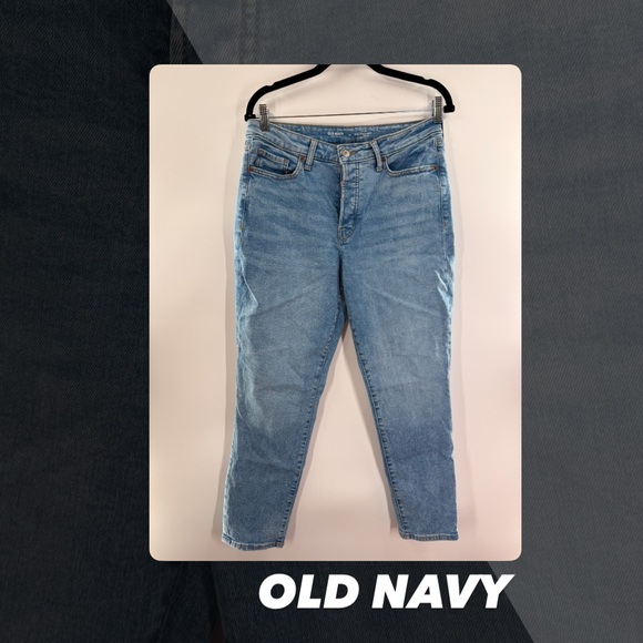 Old Navy Denim - EUC Old Navy High Rise OG Straight Leg Jeans